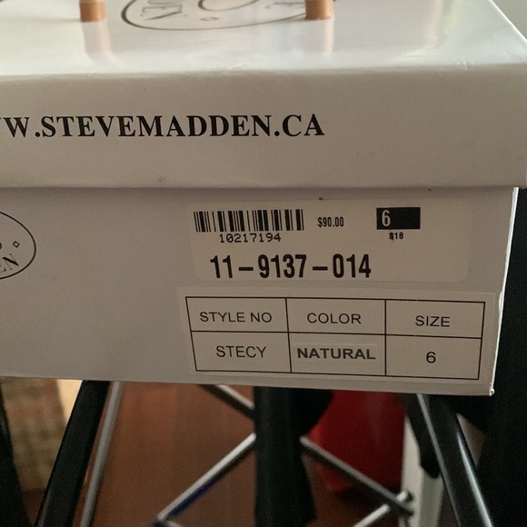 Steve Madden ankle strap sandal - Picture 4 of 4